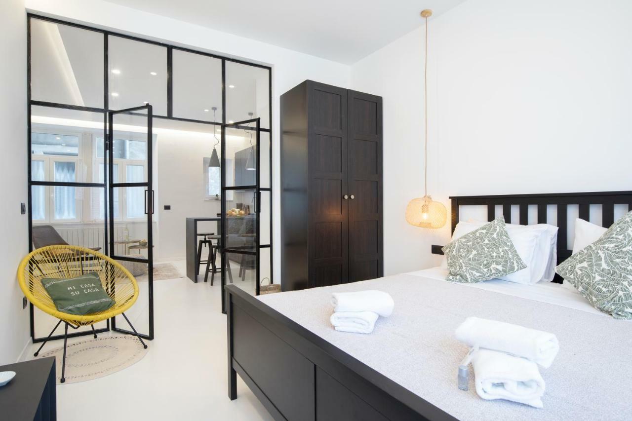 Twins Idola Apartments Pula Extérieur photo